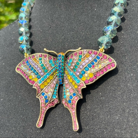Heidi Daus Dazzling Crystal Butterfly Necklace - Picture 14 of 15